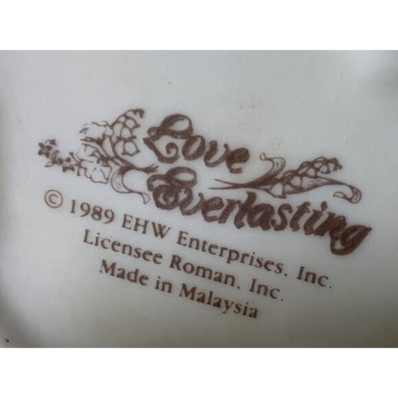 Bride & Groom Figurine Wedding Cake Topper Vintage 1989 by EHW Ent Roman Inc - Picture 5 of 7